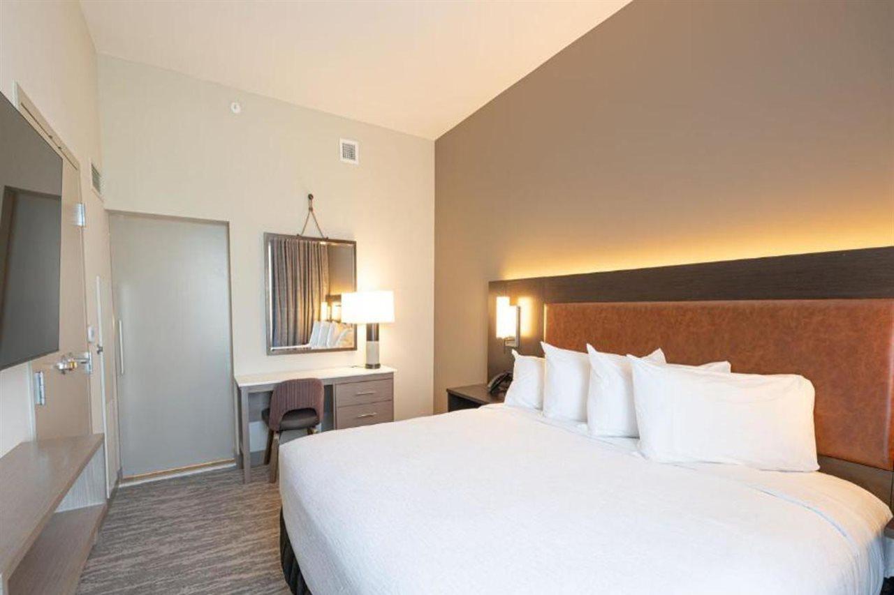 Embassy Suites By Hilton Round Rock Ngoại thất bức ảnh